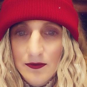 Meet your Posher, Sherri-lynn